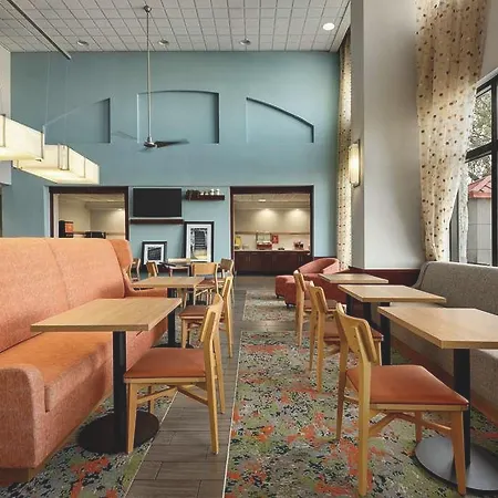 Hampton Inn & Suites San Marcos 