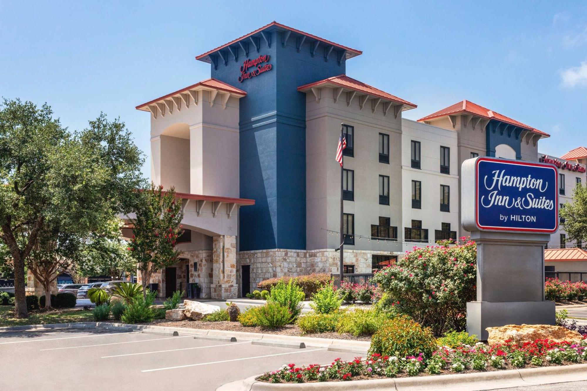 Hampton Inn&suites