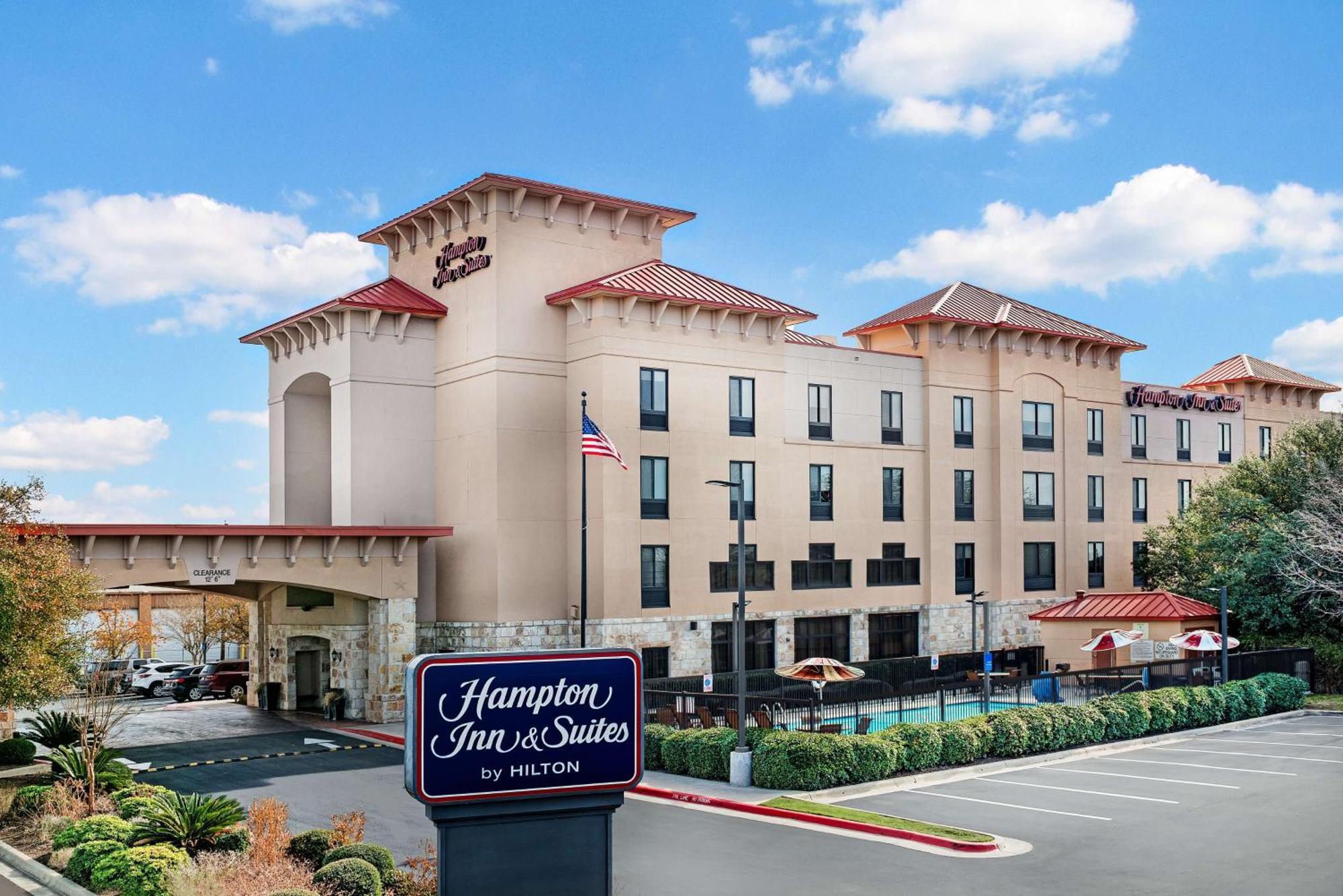 Hampton Inn&suites