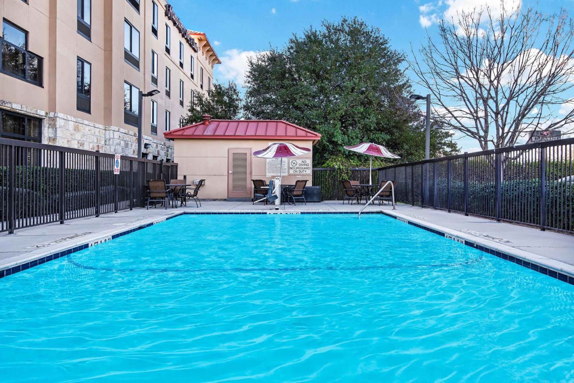 Hampton Inn&suites 3* San Marcos